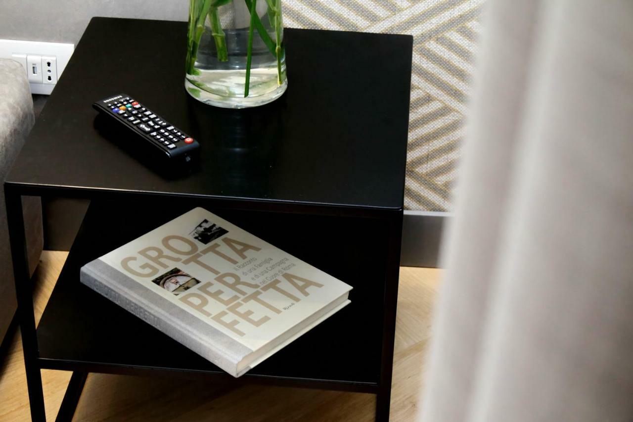 Roma Five Suites Экстерьер фото